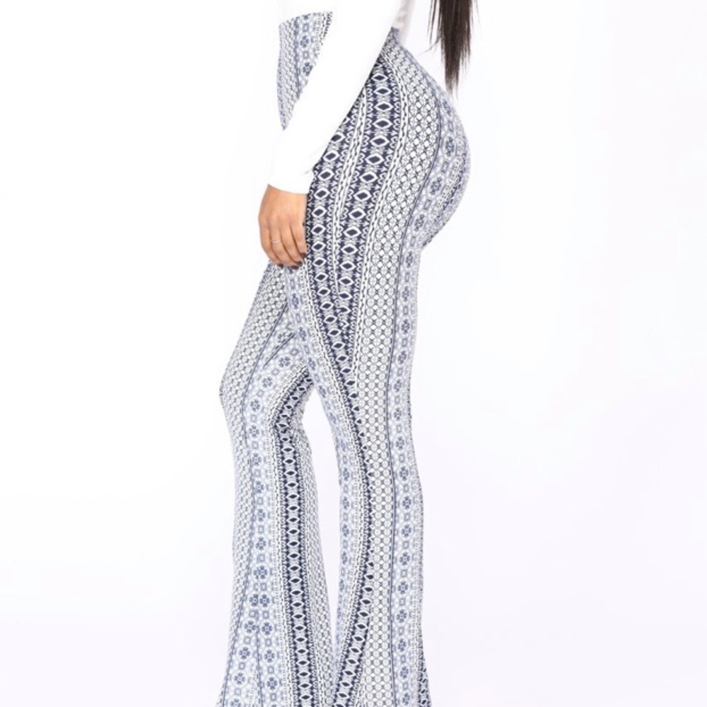 FASHION NOVA Printed Pants